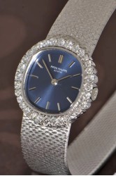Patek Philippe 18Kt white gold brilliant-set Lady wristwatch with Certificate of Origin