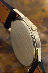 Patek Philippe Calatrava Automatic 18k white gold execution, amazing blue dial