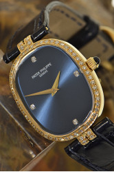 Patek Philippe Lady Ellipse mit Diamantbesatz, 18Kt Gold, Originalzertifikat