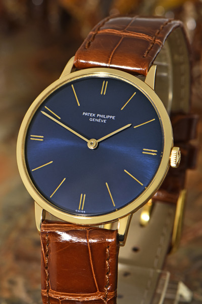 Patek Philippe Calatrava seltene "Blue Dial" Ausführung in 18 Karat Gold, Ref. 3468