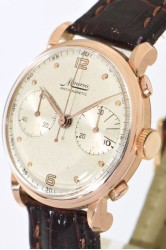 A beautiful Minerva Antimagnetic Chronograph with 30 min. counter an absolute eye-catcher in 18k rose gold execution
